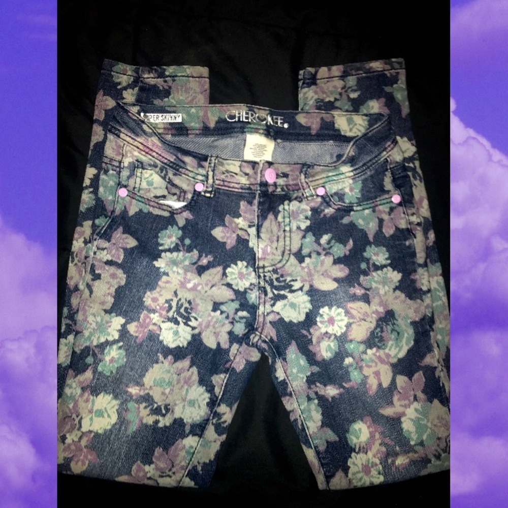 🎆 Cherokee Floral Jeans
